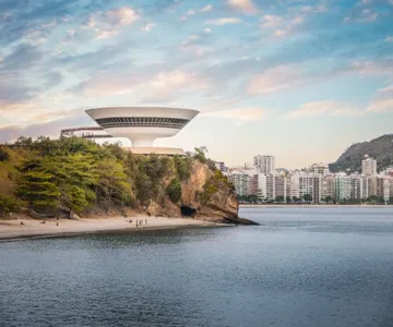 Niterói Tour & Niemeyer Route